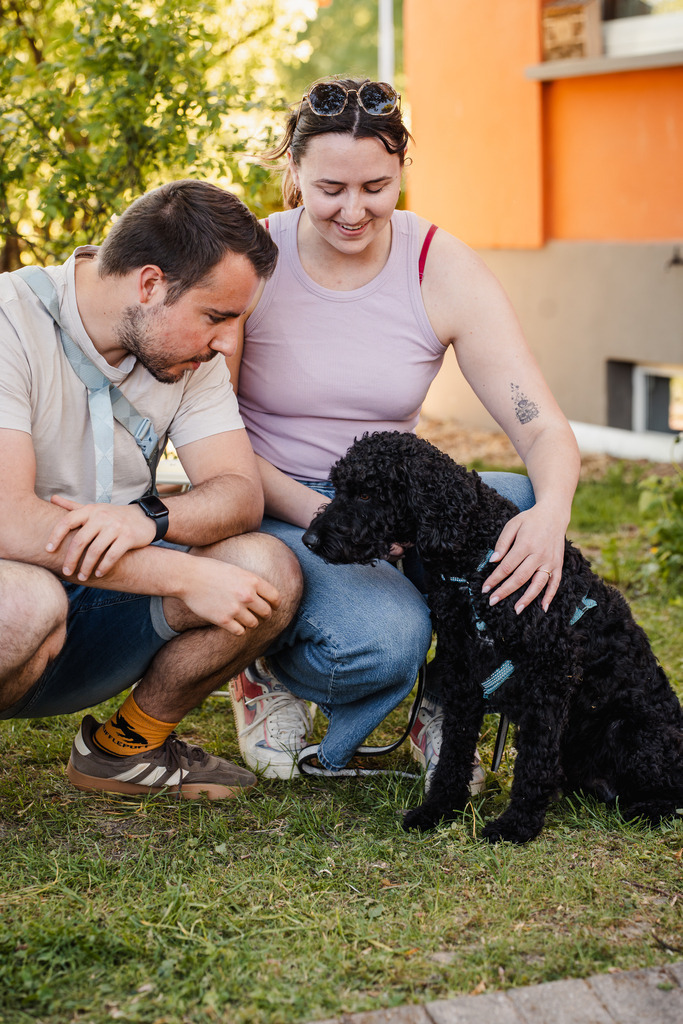 20260426-158 | MuT (Mensch und Tier) mit Mona - Fotografie und Tierkommunikation - Realisiert mit Pictrs.com