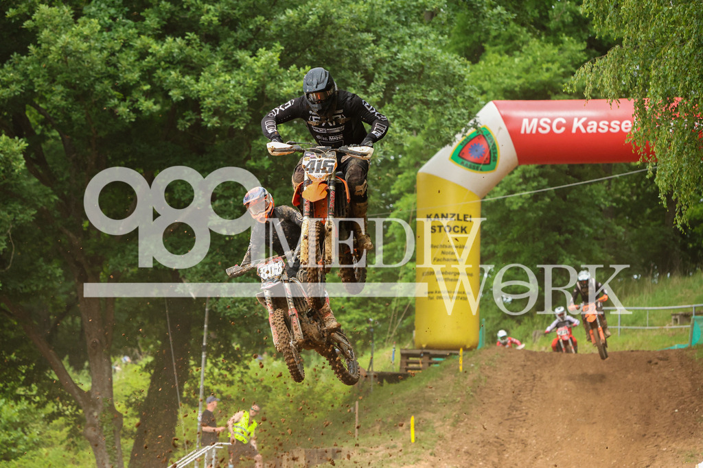 5E6A4328 | 989 MEDIAWORK