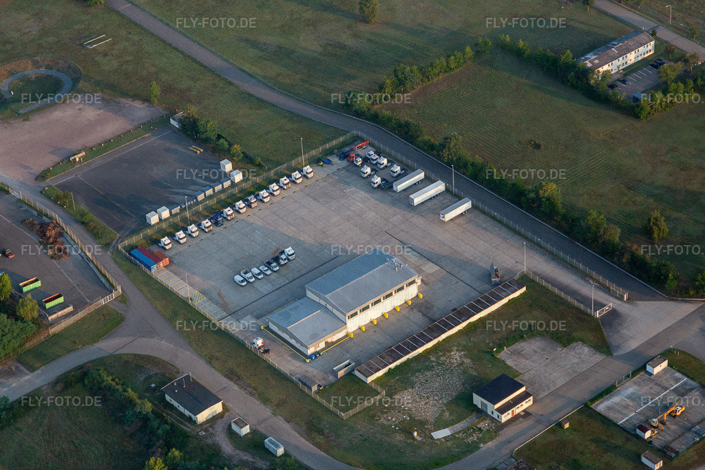 Ortsansicht | Luftbild: Ortsansicht in Lingenfeld im Bundesland Rheinland-Pfalz in Deutschland. Foto: IMG_116832.jpg vom 25.08.2019 durch Werner Riehm/FLY-FOTO.de - Realisiert mit Pictrs.com