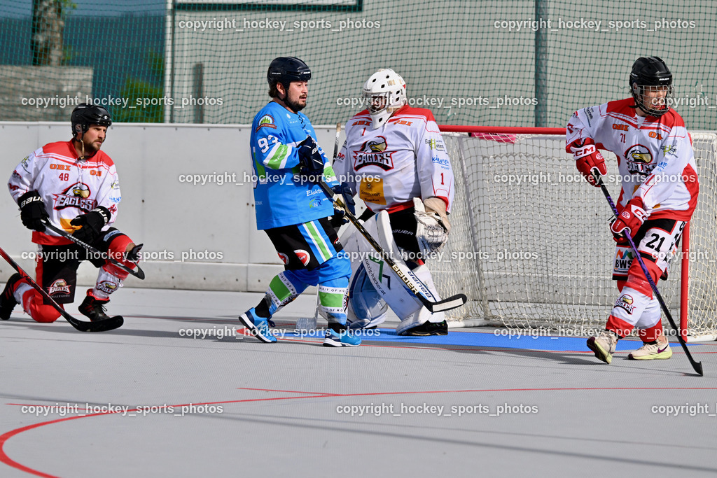 SV ASKÖ Ballhockey Villach vs. Ultras Spittal | #48 Krall Felix HSC Zwa, #93 Kersche Jürgen SV ASKÖ Ballhockey, #1 Boschitz Anton HSC Zwa, #71 Haller Bastian HSC Zwa, SV ASKÖ Ballhockey Villach vs. Ultras Spittal, SV ASKÖ Ballhockey Villach vs. Ultras Spittal am 10.05.2026 in Villach (Alpen Arena ), Austria, (Photo by Bernd Stefan)