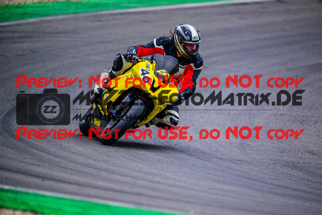 MaZZes_FotoMatrix_240614_6007705_3753 | GELB