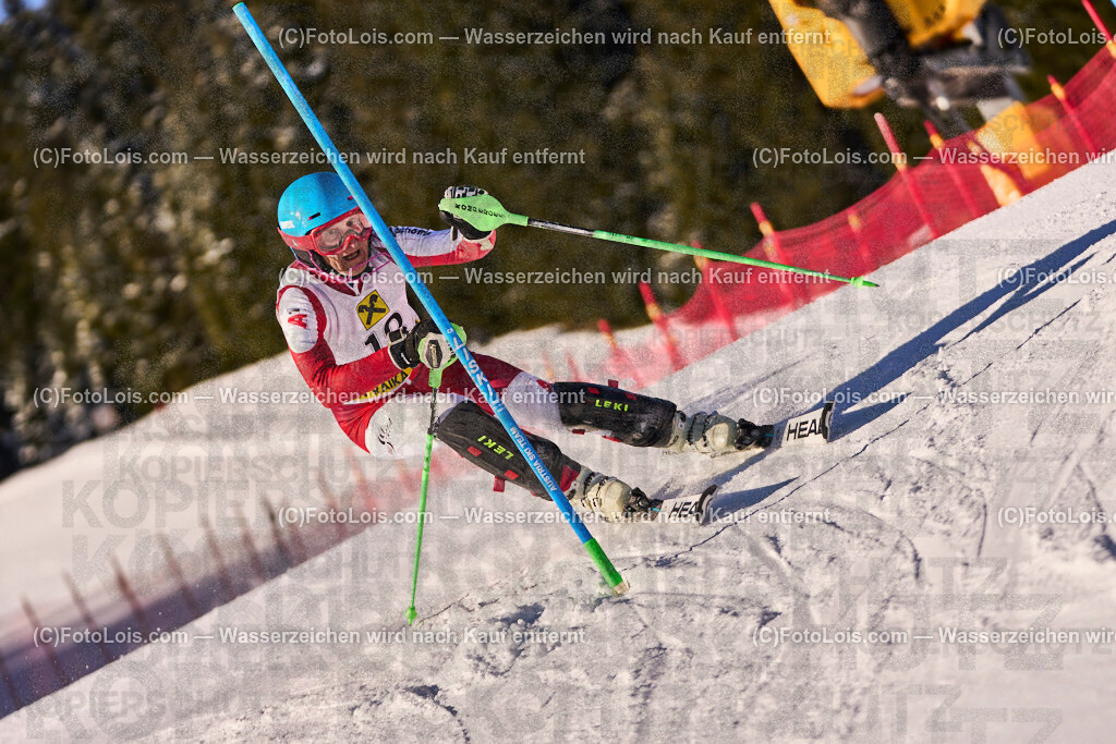 ALP5635_MASTERS-OeM-SL_Glungezer_Deutscher Peter | Alpine Österreichische Mastersmeisterschaften auf dem Glungezer. Tiroler Skiverband, SC Volders, SLALOM, So 2. März 2025.