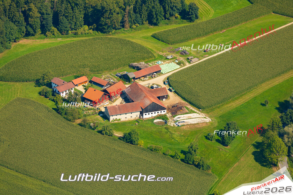 Luftbild Vs Google Maps  Niederreisching  Neuburg am Inn -Das Luftbild wurde 2025 vom UL-Flugzeug heraus erstellt ( keine Drohne ) - Hochauflösende Luftaufnahme -Nicht vergleichbar mit Google Maps oder Satelittenbilder- Die Geschenkidee !Mit Lizenz und Bildrechte bestellbar