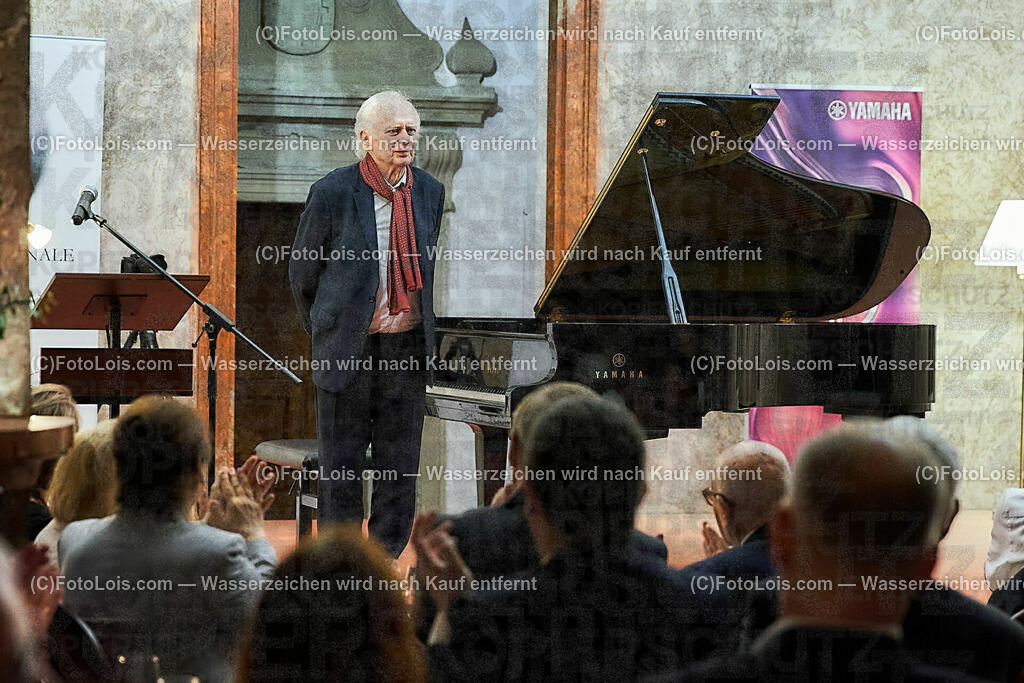 ALS1091_XXXIX-Chopin-Festival_Nocturno_Olejniczak Janusz | (C)FotoLois.com, Alois Spandl, XXXIX. internationales CHOPIN-Festival in der Kartause Gaming, NOCTURNO - nächtliches Konzert bei Kerzenlicht, Sa 5. August 2023.
