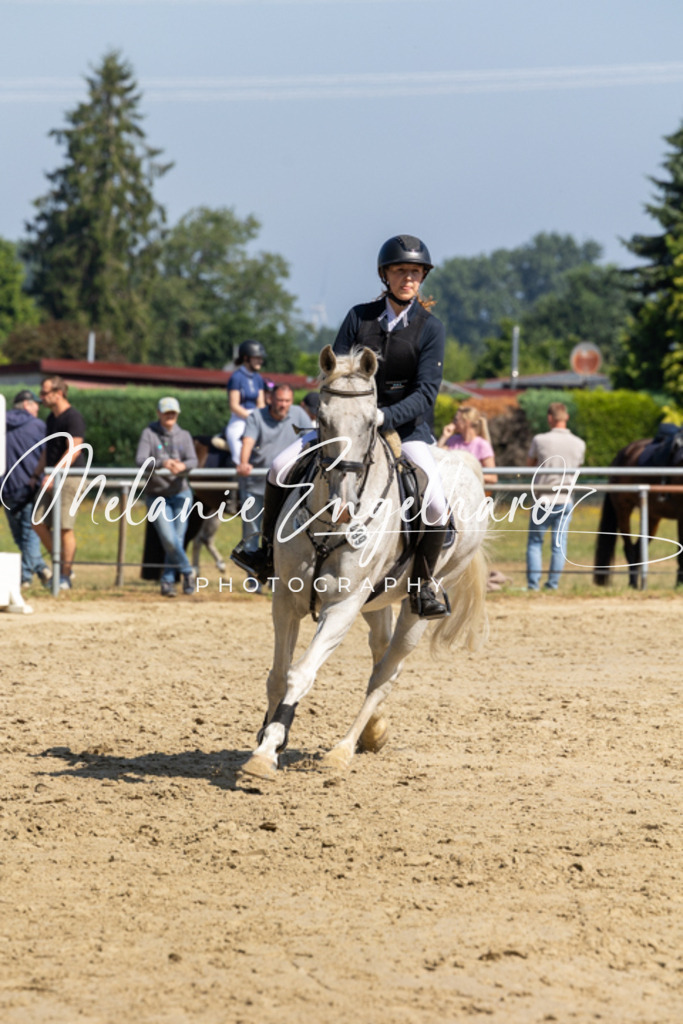 7I8A2168 | melanie-engelhardt-photography - Realisiert mit Pictrs.com