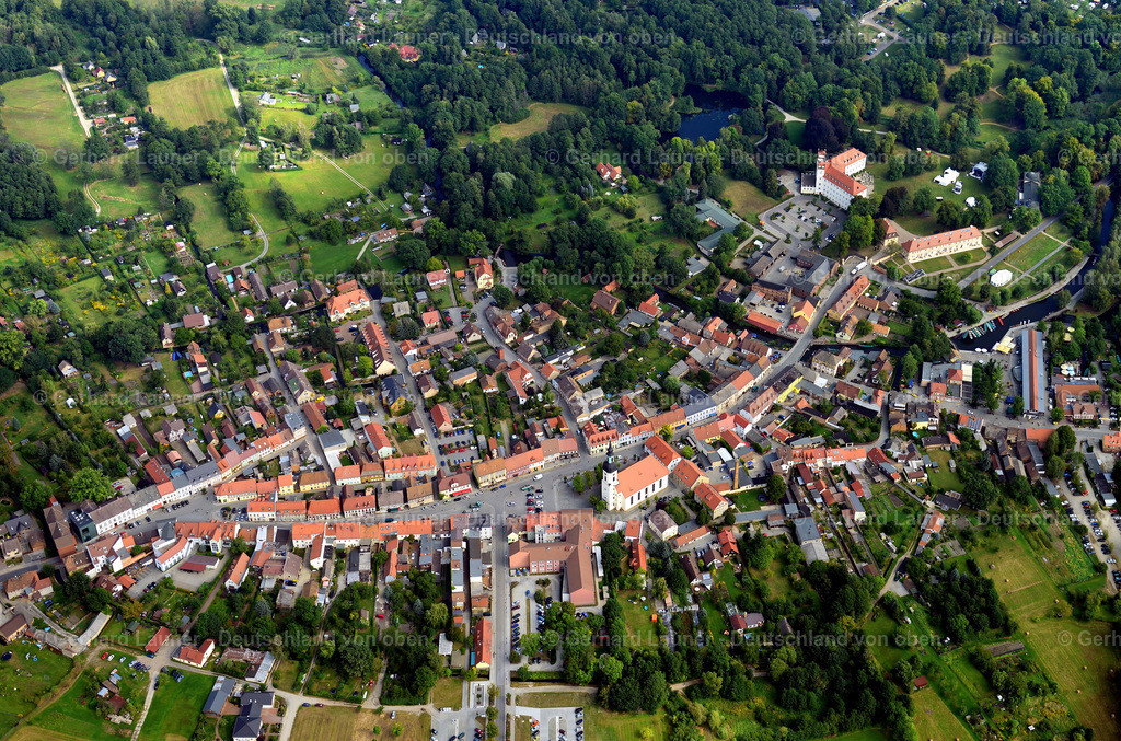 3291985 | LüBBENAU/SPREEWALD 2012,  Altstadtbereich und Innenstadtzentrum  in Lübbenau/Spreewald im Bundesland Brandenburg, Deutschland // Old Town area and city center  in Lübbenau/Spreewald in the state Brandenburg, Germany Foto: Gerhard Launer