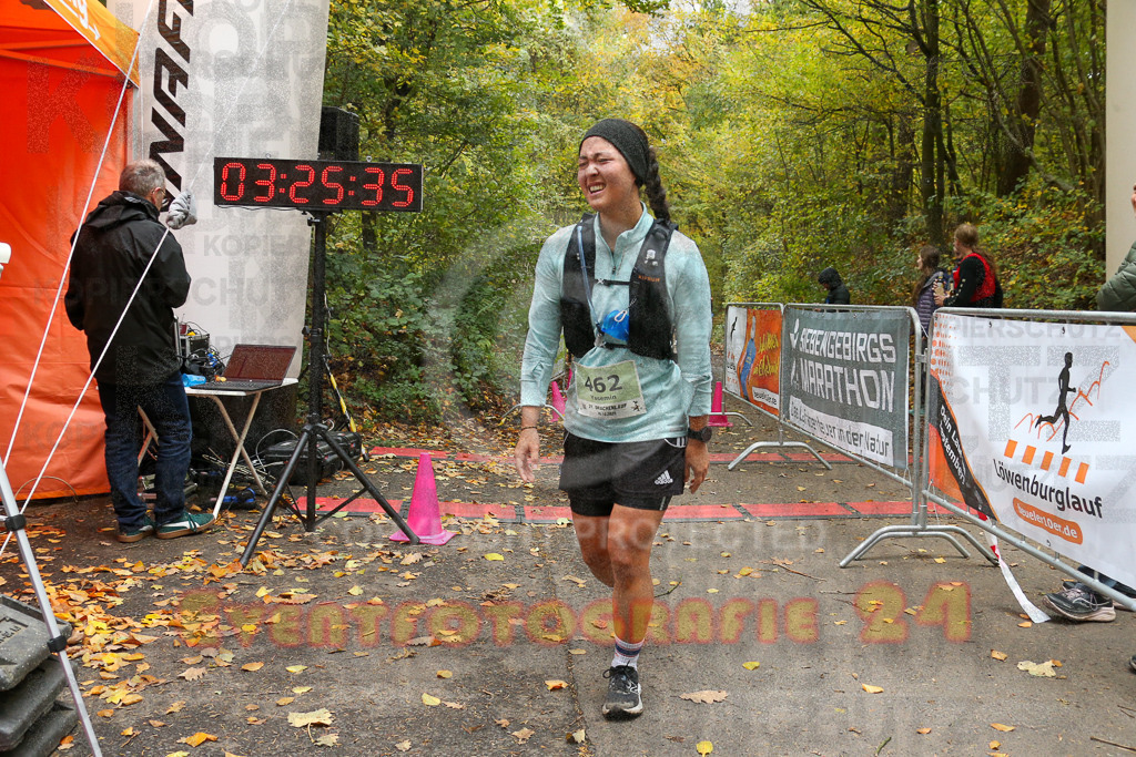 251026_1327_EX1_3502 | Sportfotografie im Rhein-Sieg Kreis, Köln, Bonn, NRW, Rheinland Pfalz, Hessen, etc. Unser Tätigkeitsfeld umfasst den Laufsport vom Volkslauf über den Marathon, Duathlon, Triathon bis zum Ultralauf wie Kölnpfad Ultra oder Schindertrail.