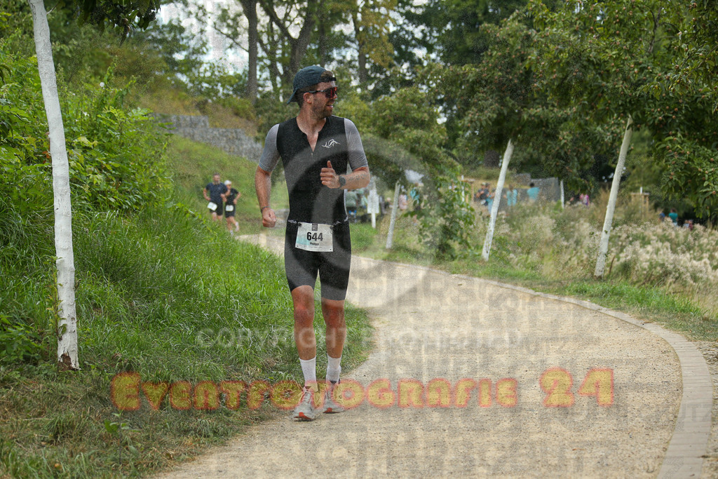 250824_1423_EX1_6041 | Sportfotografie im Rhein-Sieg Kreis, Köln, Bonn, NRW, Rheinland Pfalz, Hessen, etc. Unser Tätigkeitsfeld umfasst den Laufsport vom Volkslauf über den Marathon, Duathlon, Triathon bis zum Ultralauf wie Kölnpfad Ultra oder Schindertrail.