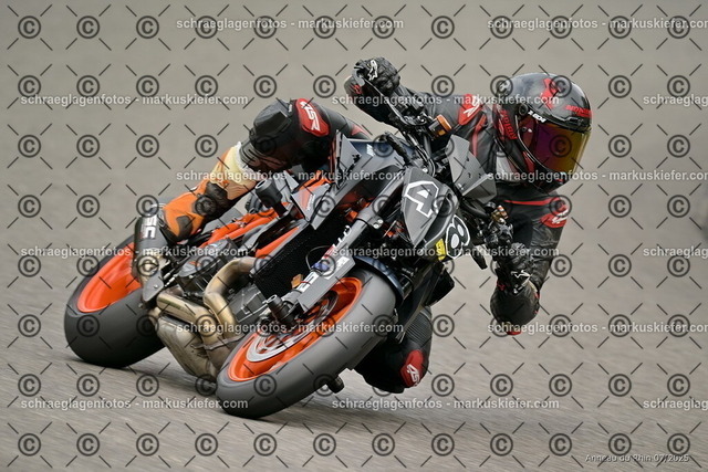25bt05-1041 | markuskiefer.com - Realisiert mit Pictrs.com