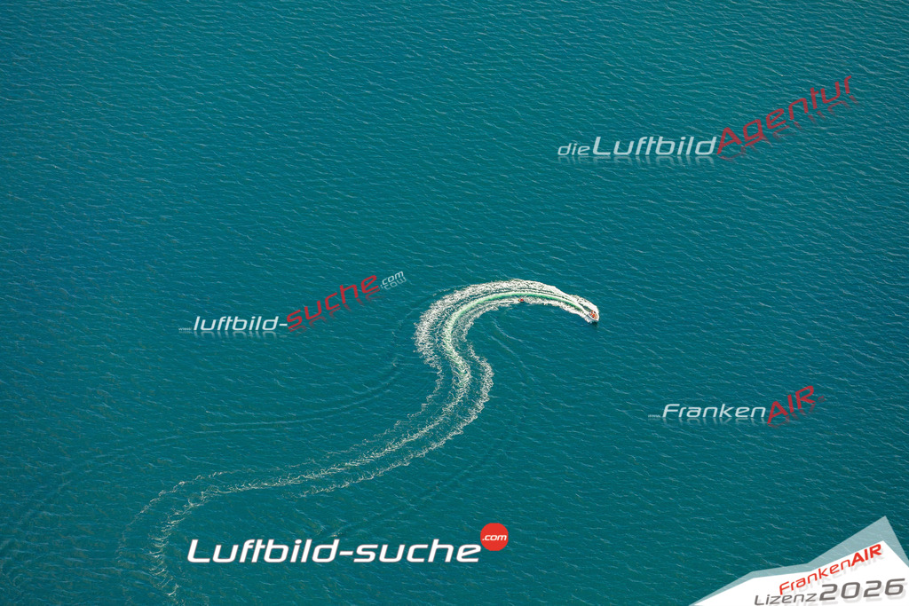 Schöne Luftaufnahme als Geschenk in Wasserski Heiligenhafen - Die Luftbildaufnahme wurde 2025 vom UL-Flugzeug heraus erstellt ( keine Drohne ) - Hochauflösende Luftaufnahme -Nicht vergleichbar mit Google Maps oder Satelittenbilder- Die Geschenkidee !Mit Lizenz und Bildrechte bestellbar