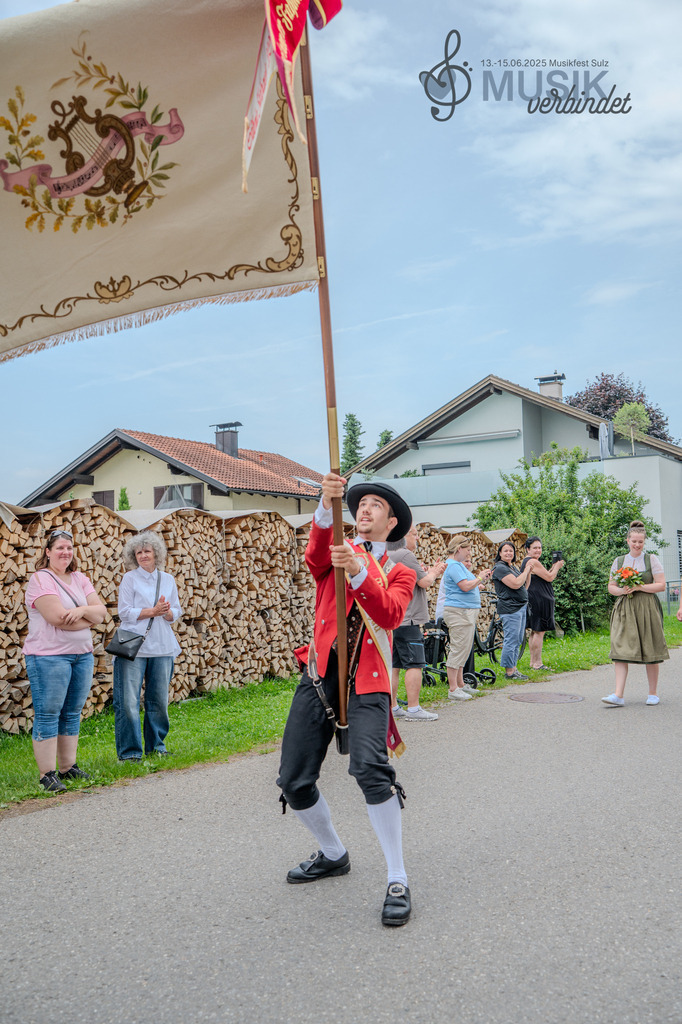 DSC_5773 | "Fussifoto.com – Ihr Ansprechpartner für hochwertige Fotografie! Entdecken Sie kreative Bilder und professionelle Dienstleistungen. Kontaktieren Sie uns für Ihre Projekte!"