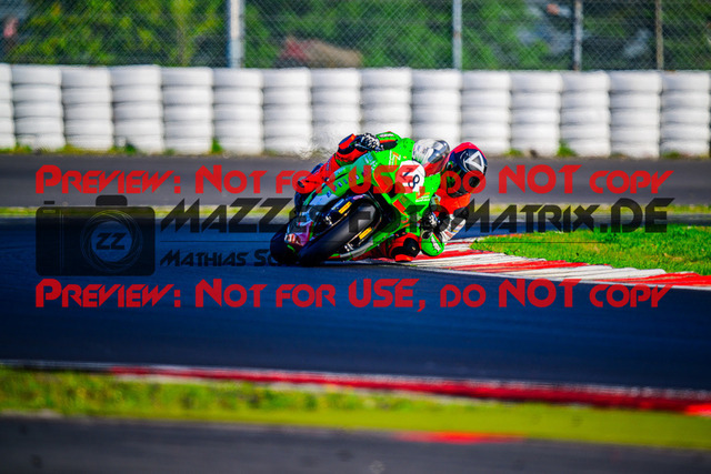 MaZZes_FotoMatrix_240831_6007705_0816 | STK1000