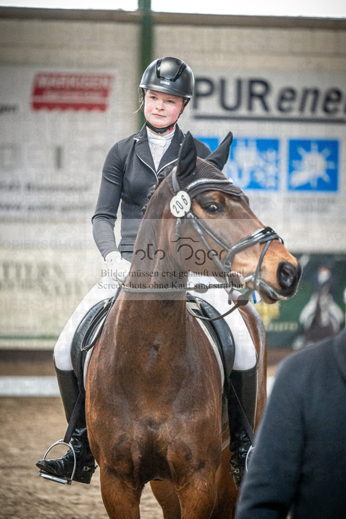 DOS_0042 | Entdecke hochwertige Reitturnierfotos von Foto Oger. Professionell, emotional und authentisch – jetzt Lieblingsmomente im Shop bestellen.Deutschlandweite Turnierfotografie. - Realisiert mit Pictrs.com
