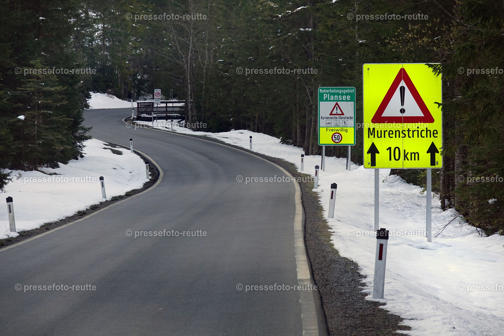 welltvi-Plansee-Murenschild-07052019-DSD00696 | Info aus dem Bezirk Reutte/Ausserfern Tirol sowie eine umfangreiche Bilddatenbank über die gesamte Region: Lechtal, Talkessel Reutte, Tannheimertal, Zwischentoren. Lech, Plansee, Zugspitze, Grenztunnel, B179, Fernpassstraße, Verkehr, Lawinen, Tradition, - Realisiert mit Pictrs.com