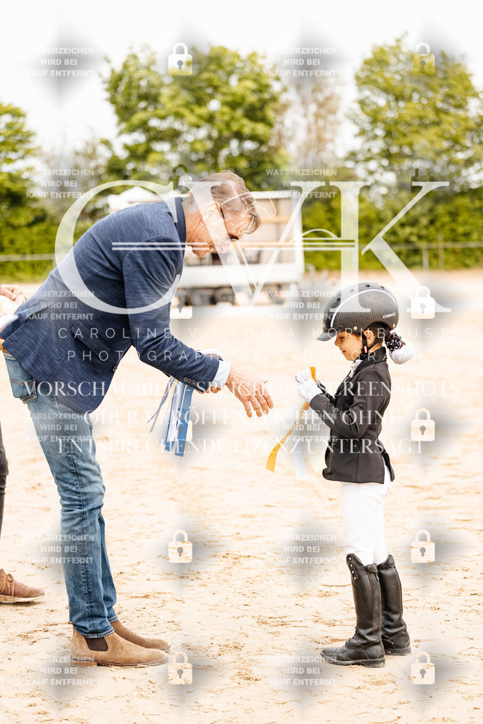 CK904167 | Turnierfotografie Pferdefotografie Trier Rheinland-Pfalz Pferdesport Reitsport Tierfotografie Sportfotografie Pferdevideo Pferdevideografie Equestrianvideography equestrianphotography  - Realisiert mit Pictrs.com