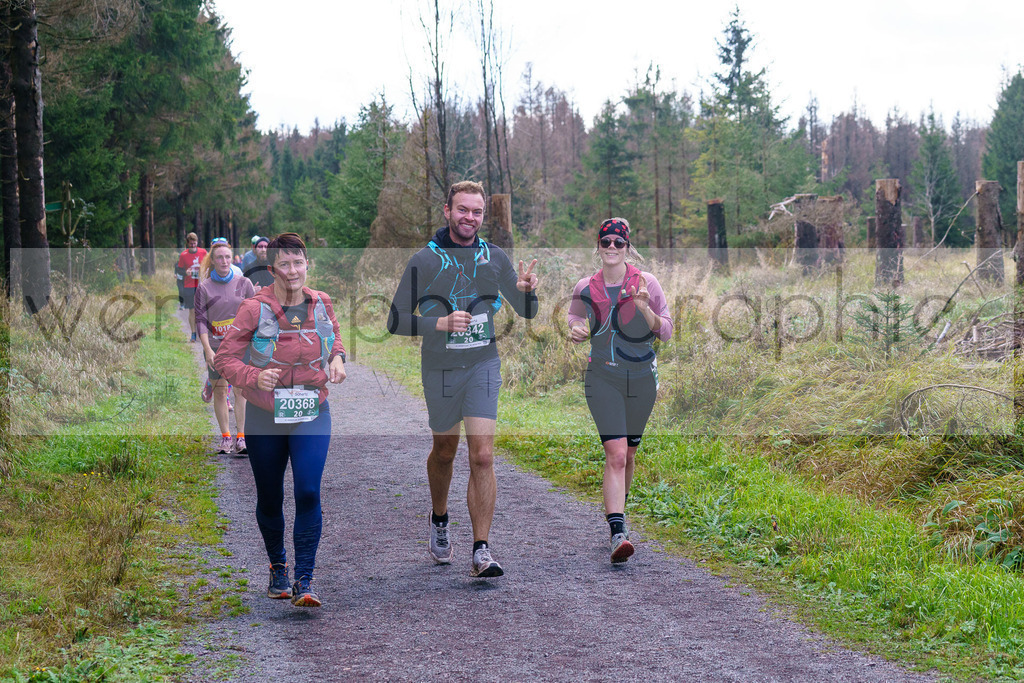 Herbstlauf 2024 | Rennsteig-Herbstlauf von Neuhaus am Rennweg nach Masserberg am 6. Oktober 2024
