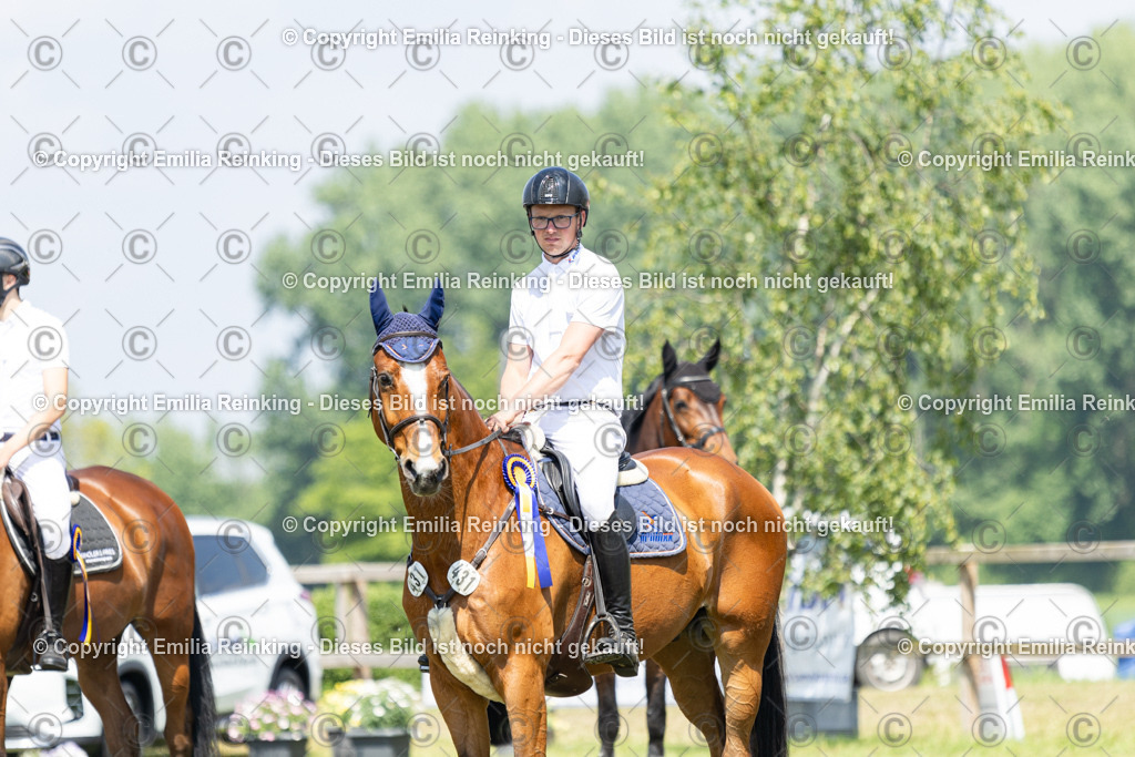 CL5A3789 | Emilia Reinking Fotografie - Realisiert mit Pictrs.com