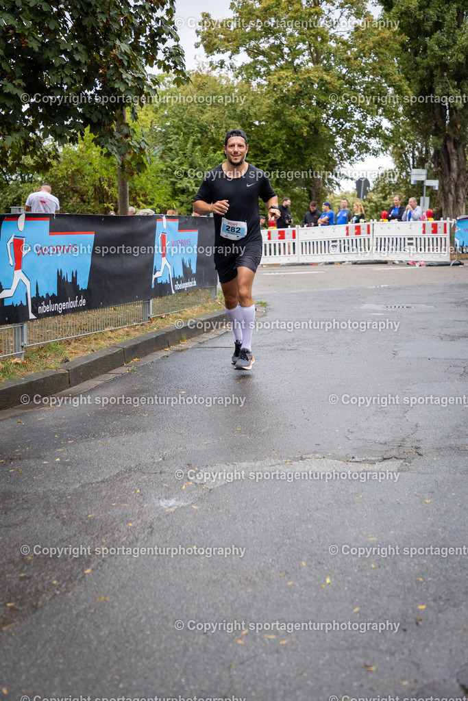 23. Wormser Nibelungenlauf | Halbmarathon - Realisiert mit Pictrs.com