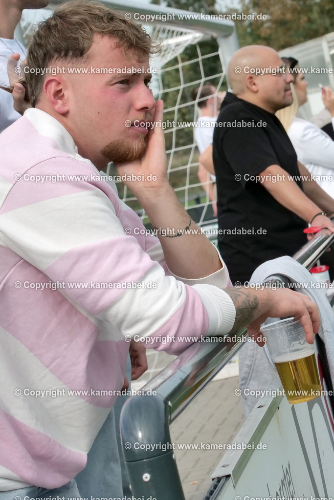 Fußball : Kreisliga A : SUS 09 Dinslaken 2 - TV Jahn Hiesfeld am 27.09.2026 in Dinslaken | Fußball : Kreisliga A : SUS 09 Dinslaken 2 - TV Jahn Hiesfeld am 27.09.2026 in Dinslaken - Realisiert mit Pictrs.com