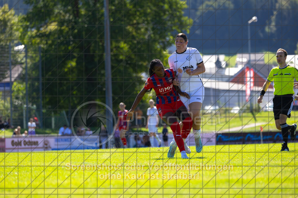 20260906_121444_0215_(c)_by_PhotoPeet | #,1.FC Donzdorf (weiß) vs. 1.FC Heidenheim 1846 (rot), Fußball, Frauen-Verbandspokal Gruppe 2, 2. Runde, Saison 2026/2027, Rasenplatz Lautertal Stadion, Süßener Straße 16, 73072 Donzdorf, 06.09.2026 - 11:00 Uhr,Foto: PhotoPeet / Sport- &amp; Eventfotografie / Peter Harich