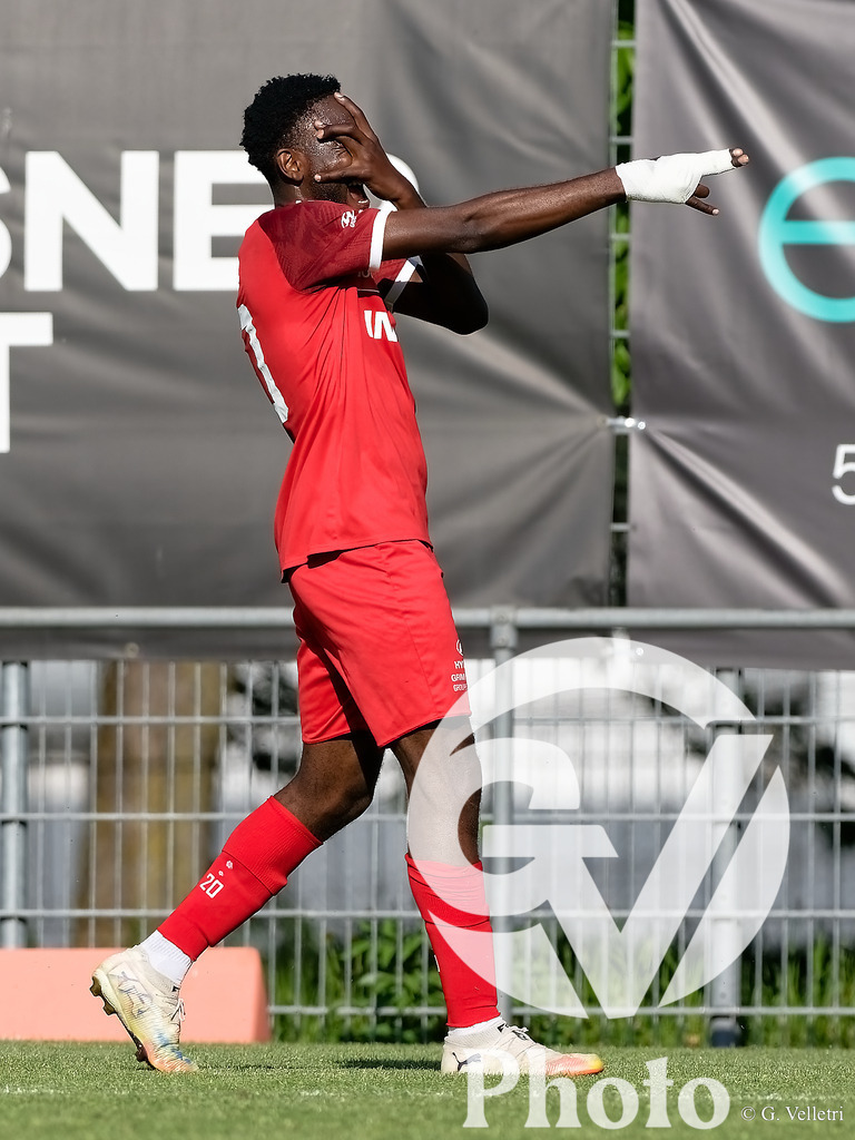 Lancy FC  v Servette FC M-21  - 1ere ligue Classic  | Geneva, Switzerland - April 25 : during the 1ere ligue Classic  match between Lancy FC  and Servette FC M-21  at Stade de Marignac on April 25 , 2026 in Geneva, Switzerland.