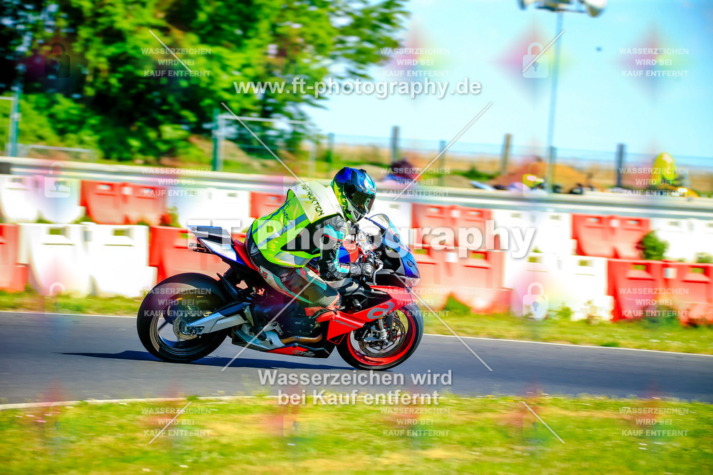_NBG3834 | Hier findet Ihr Bilder von Touristenfahrten auf der Nürburgring Nordschleife oder von anderen Veranstaltungen die ich besucht habe. Viel Spass beim Durch Schauen 