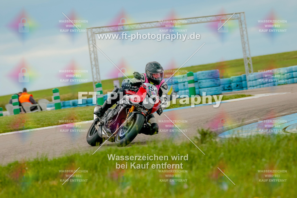 _7D21501 | Hier findet Ihr Bilder von Touristenfahrten auf der Nürburgring Nordschleife oder von anderen Veranstaltungen die ich besucht habe. Viel Spass beim Durch Schauen 