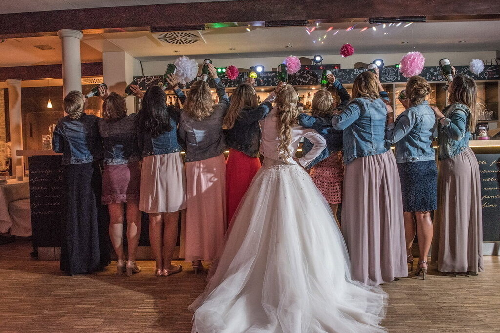 Hochzeit_Location_257 | Mein Name ist Arkadius. Ich fotografiere Ihre Hochzeit in Frankfurt und im Umkreis von 200 km. Als Fotograf bin ich noch bekannt im Bereich Business- und Modefotografie.