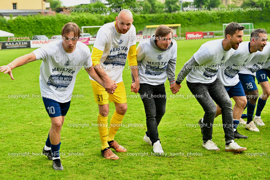 ATUS Velden Meisterfeier 2023 20.5.2023 | Jubel ATUS Velden Mannschaft, #10 Lukas Lausegger, #31 Alexander Kofler, Headcoach ATUS Velden Marcel Günther Kuster 