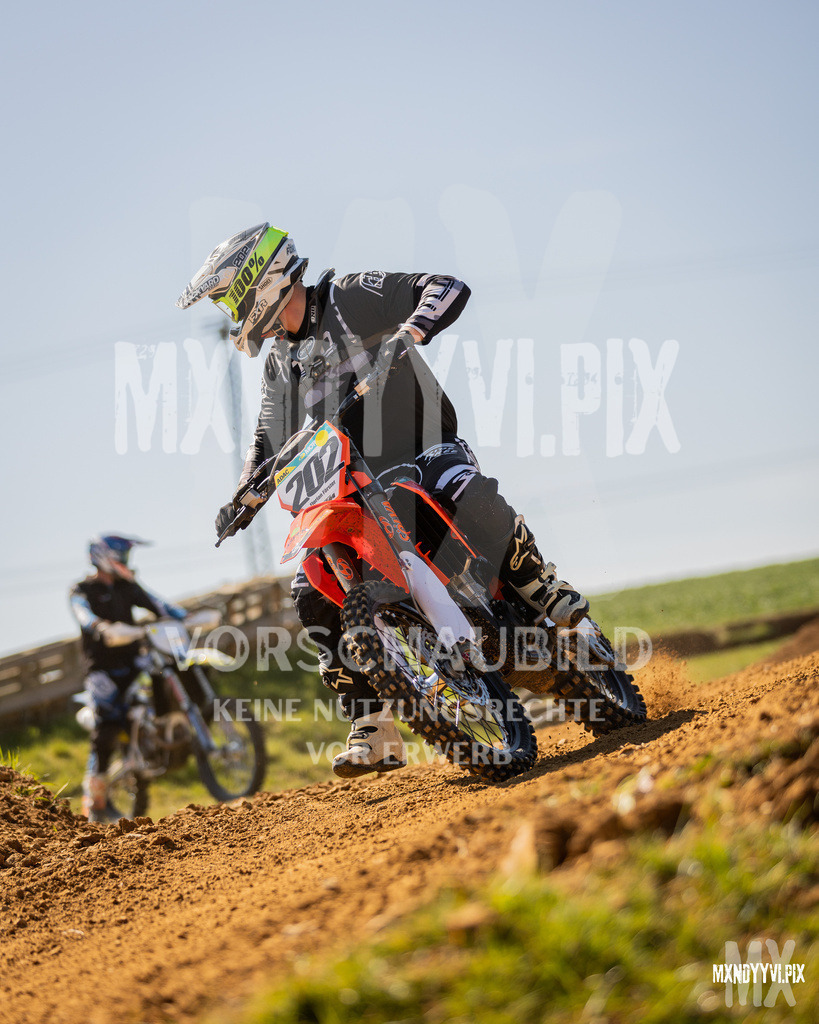 866A3351 | mxndyyvipix