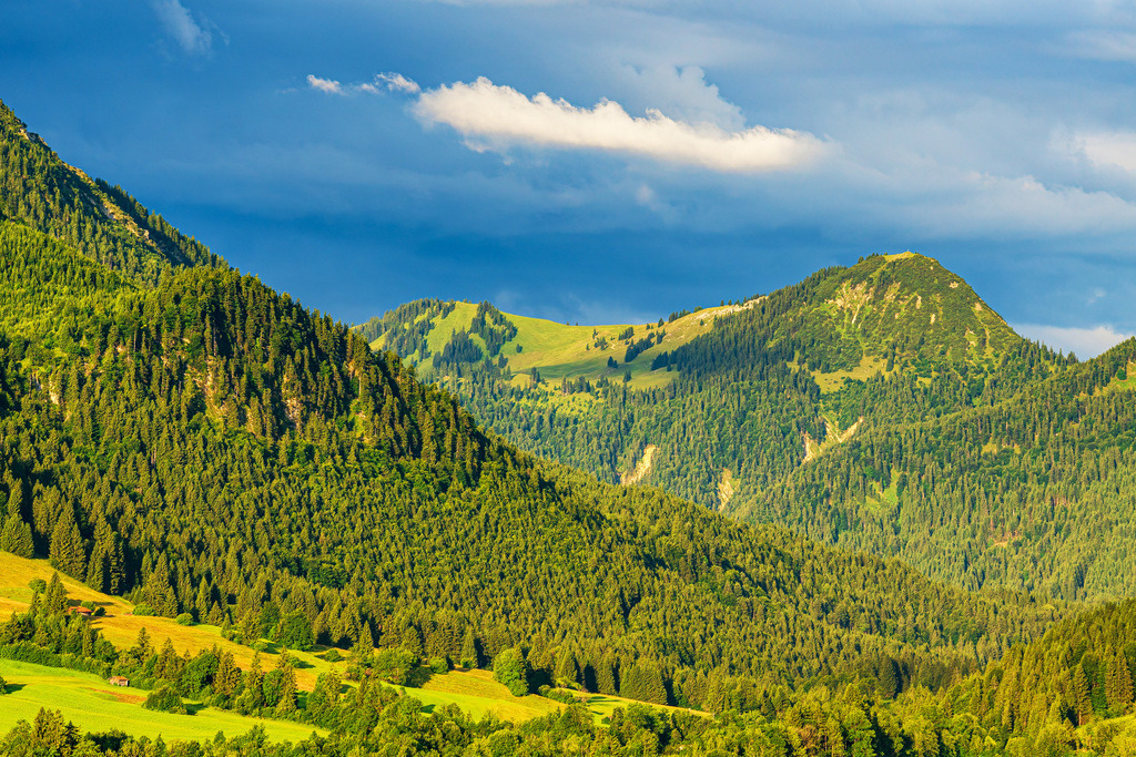 Blick von Pfronten auf die Berge im Allgäu | Blick von Pfronten auf die Berge im Allgäu.