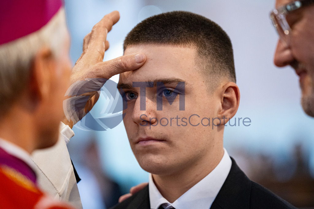 RR5M8800 | Firmung Dom Klagenfurt 8.6.24