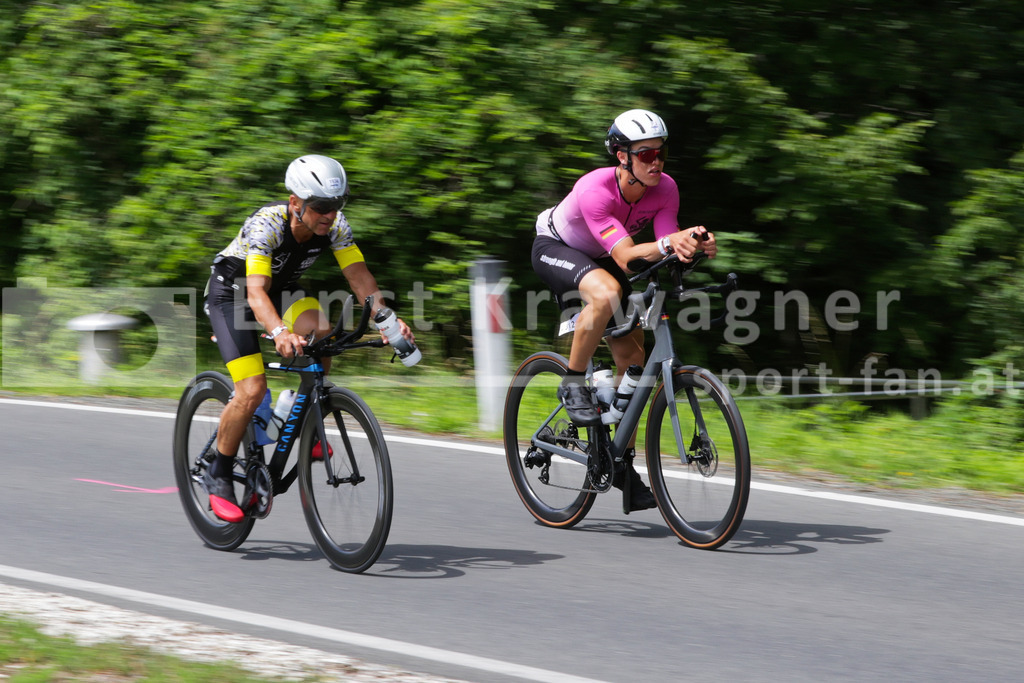 Klagenfurt 2026 | Thomas Thanei (GER) Julian Schütz (GER) Ironman, Klagenfurt 2026,  Lambichl, Klagenfurt , Austria. Photo: Ernst Krawagner - Realisiert mit Pictrs.com