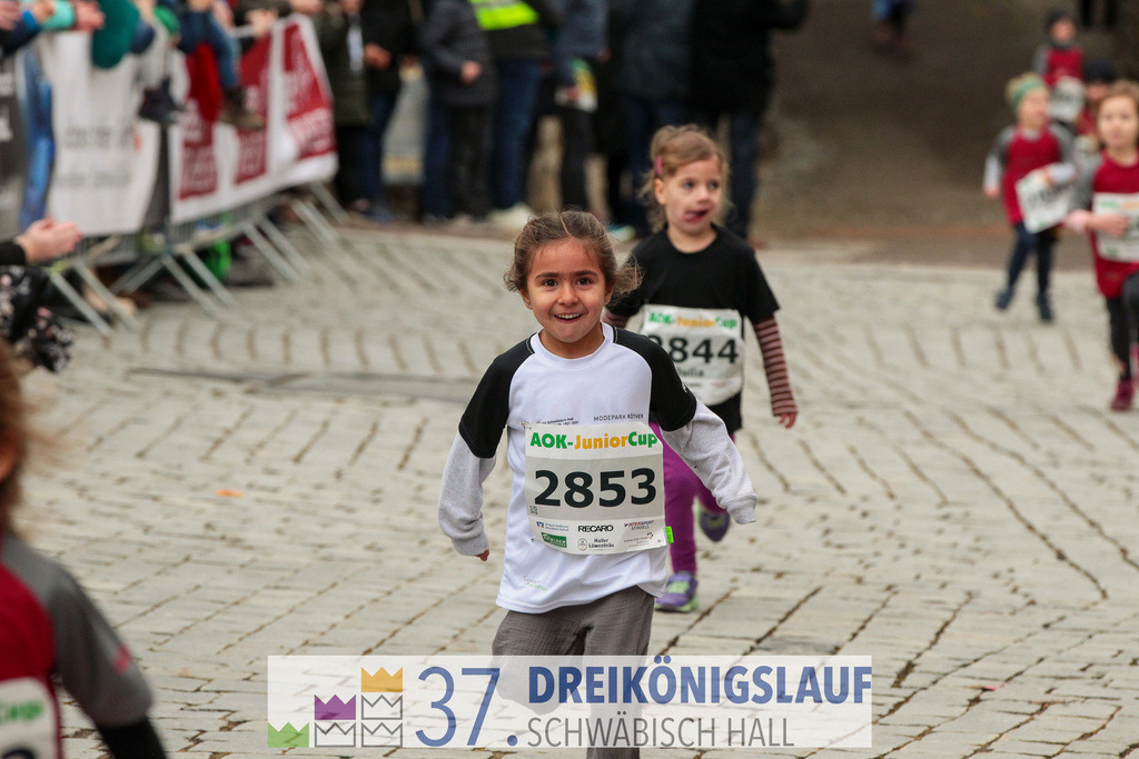 AOK JuniorCup 400m | 3Koenigslauf 2023 - Realisiert mit Pictrs.com