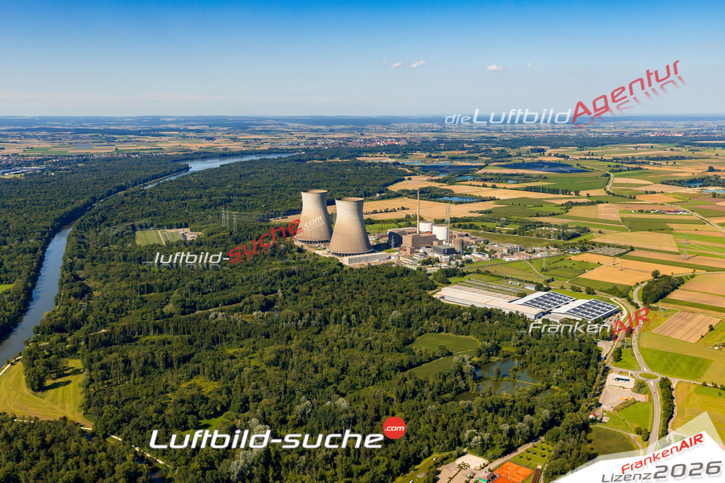 Luftaufnahme der Stadt Gundremmingen - Die Luftaufnahme wurde 2025 vom UL-Flugzeug heraus erstellt ( keine Drohne ) - Hochauflösende Luftaufnahme - für professionelle Ausdrucke geeignet. Die Geschenkidee !Mit Lizenz und Bildrechte bestellbar