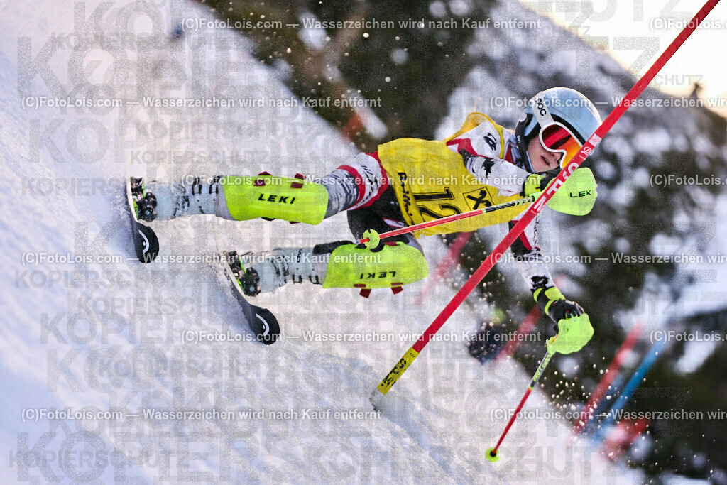 ALP2710_NWC-OAC-Slalom-II DG-I_Hochkar_Gravogl Anja | (C)FotoLois.com, Alois Spandl, NWC+OAC-Schüler-Slalom 1 auf dem Hochkar, Sa 7. Jänner 2023.