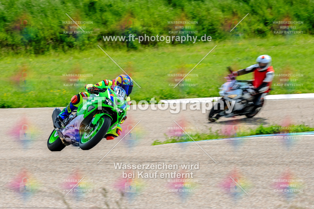 MotoTeam-9905 | Hier findet Ihr Bilder von Touristenfahrten auf der Nürburgring Nordschleife oder von anderen Veranstaltungen die ich besucht habe. Viel Spass beim Durch Schauen 