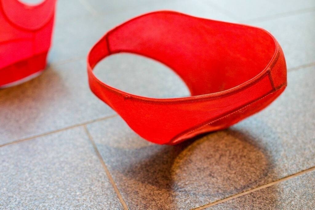 Peschkenhaus_HülleHütteHaut_131124_066 | Bildergalerie von Sport-Ereignissen aber auch von weiteren spannenden Dingen - nicht nur vom Niederrhein. In Anlehnung an den bekannten Spruch von Hanns Dieter Hüsch heißt das Motto: "Niederrhein ist überall".  - Realisiert mit Pictrs.com