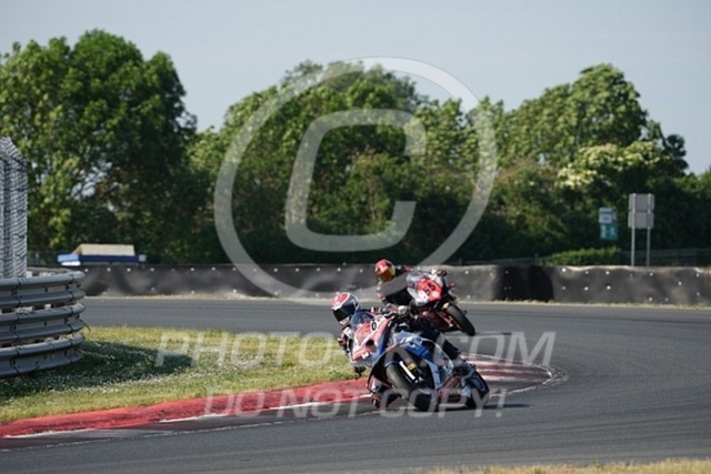 2024_05_16_PBK_13379 | Sportfotografie; SlowMotion; Video; Rennstrecke; Hafeneger; Speer; Racing; RSE; BMW; CBO; Trackday; Motorsportarena; Hockenheimring; Brno; Most; Barcelona; Valencia