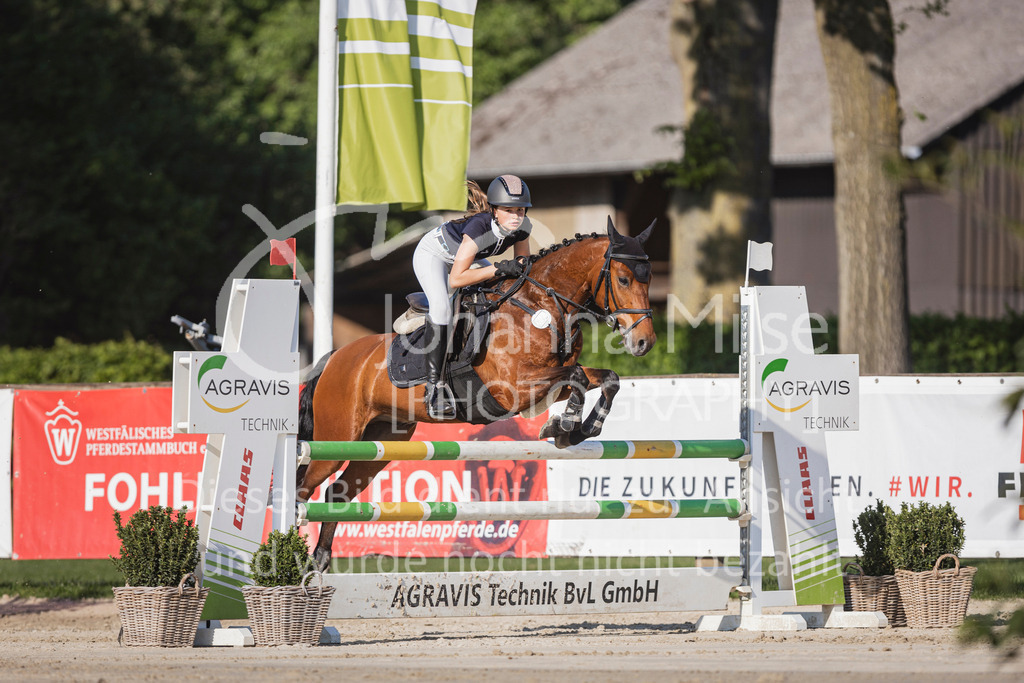 250501_MünsterHandorf_PonyTrophy-269 | Deine schönsten Turniermomente als professionelle Fotos! Entdecke hochwertige Pferdesport-Fotografie im Online-Shop. Jetzt Fotos finden & bestellen!