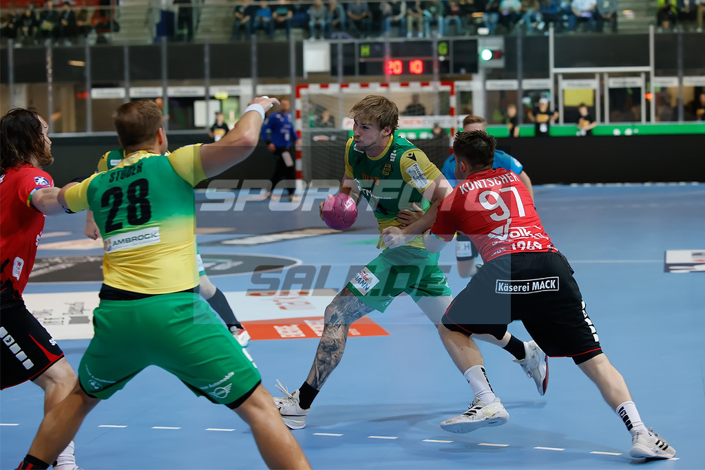 VfL Eintracht Hagen - TV 05/07 Huettenberg | 
Handball: VfL Eintracht Hagen - TV 05/07 Huettenberg - Realisiert mit Pictrs.com
