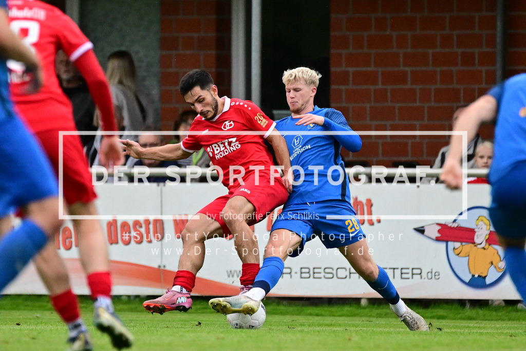 Fußball I Herren I Saison 2025-2026 I Oberliga I 3. Spieltag I TSV Buchholz 08 - SC Victoria Hamburg I 23041 | Der Sportfotograf. - Realized with Pictrs.com
