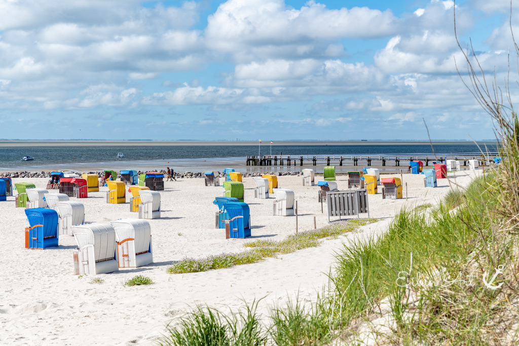 20240619-EAF_4065 | Eilun-Art-Fotografie Levke Martens, ihre Fotografin für Immobilien- und Landschaftsfotografie auf Föhr, Föhrer Motive als Poster, Leinwand, hinter Acrylglas oder stelle dir deinen eigenen Monatskalender zusammen, mit nur einem Klick