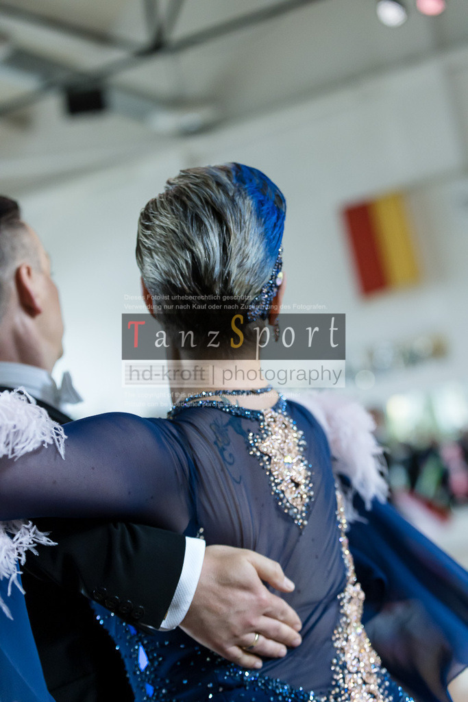 20240525_RL-Masters3-Std_5744 | Tanzsportbilder, Standardtanz, Lateintanz, WDSF, DTV, LTVB, dancecomp, goc, hessen tanzt, blaues band der spree, walzer, tango, wiener walzer, slowfox, quickstepp, samba, rumba, cha-cha-cha, paso doble. jive, hd-kroft photography, turniertanzsport