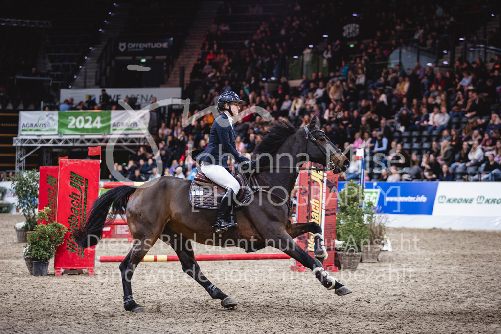 241102_Oldenburg_FinaleWaldbach-162 | Deine schönsten Turniermomente als professionelle Fotos! Entdecke hochwertige Pferdesport-Fotografie im Online-Shop. Jetzt Fotos finden & bestellen!