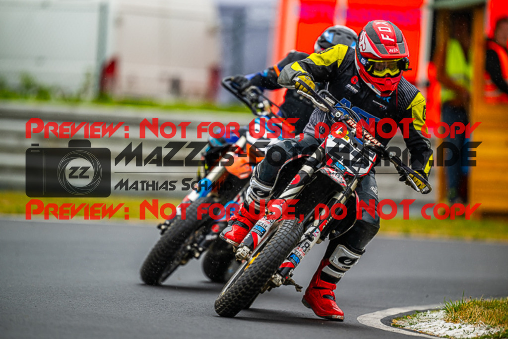 MaZZes_FotoMatrix_230701_2-276 | UE40