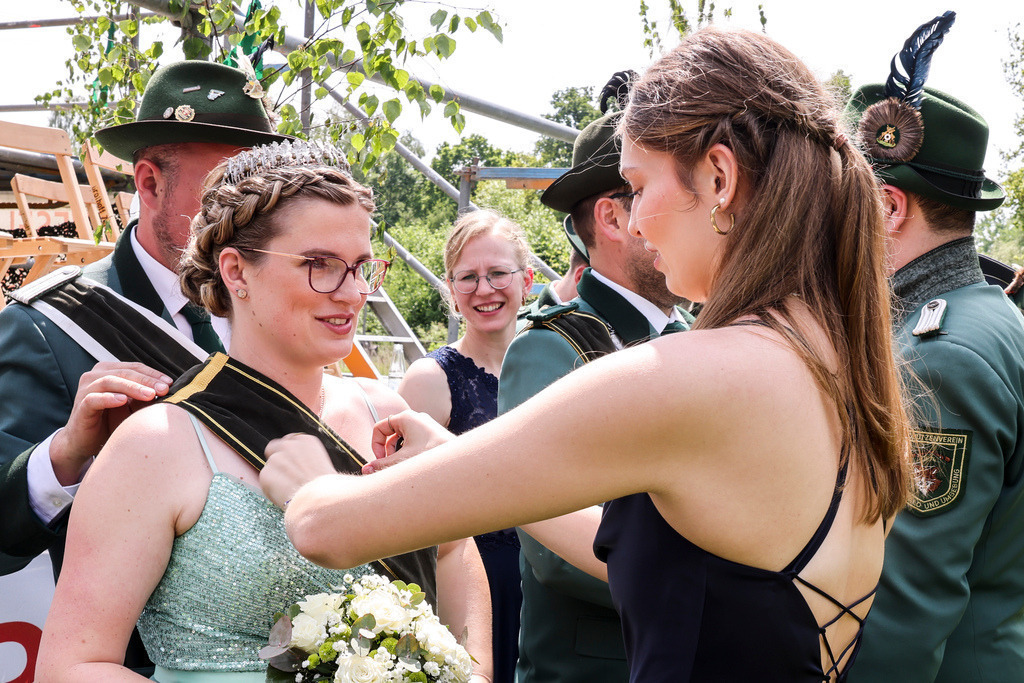 top-top.de 240509-013 | Foto, Video, Fotografie, Videografie, Fotobox, DJ, Discjockey, Musik, Musikbox, Veranstaltung, Photobooth, Amazon, Ebay, Buchtipp, Bestseller, Autor, Verlag, Buch, Wesel, Hamminkeln, NRW, Dinslaken, Rees, Drohne, Hochzeit, Party, Fotobox, Wesel, Fotograf