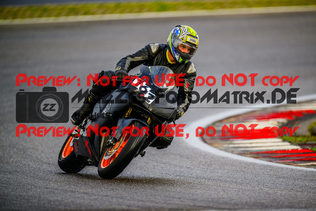 MaZZes_FotoMatrix_240911_6007705_2503 | Fotograf Mathias Schmid
Sportfotograf,
Eventfotograf,
Hochzeitsfotograf,
Portraitfotograf