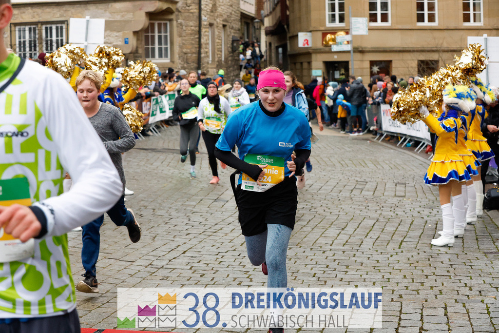 5km Roewisch Wohnbau Cup | 3 Koenigslauf 2024 5km Roewisch Wohnbau Cup - Realisiert mit Pictrs.com