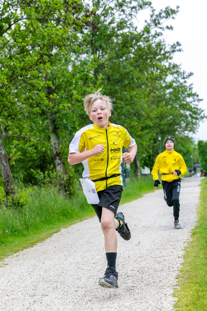 095_2025-05-25_Kinder | kc-photography - Realisiert mit Pictrs.com